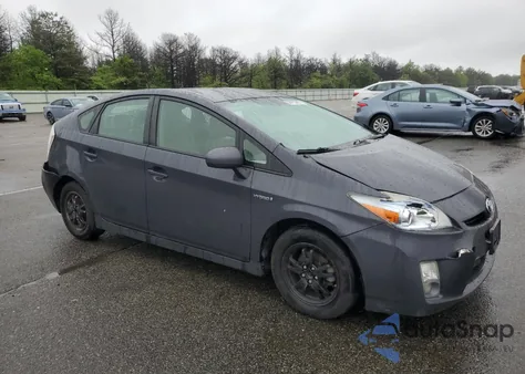 2010 Toyota Prius z USA, uszkodzony, nr VIN JTDKN3DU0A0157845